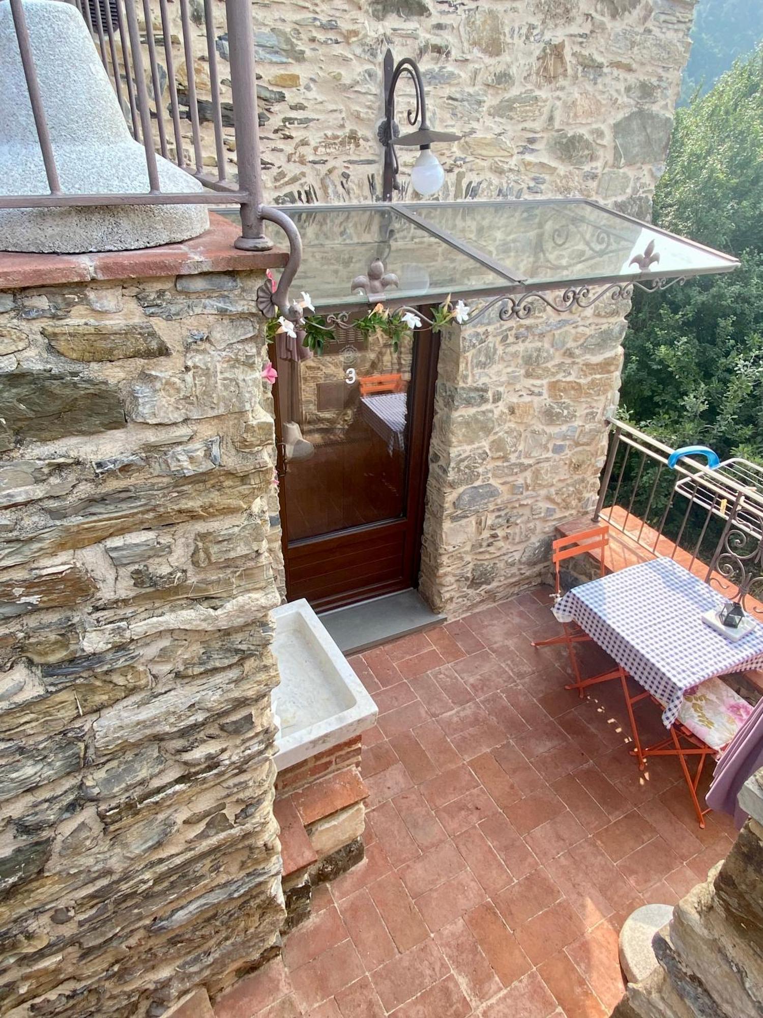 Casa Dell'Angelo Διαμέρισμα Castelnuovo Magra Εξωτερικό φωτογραφία